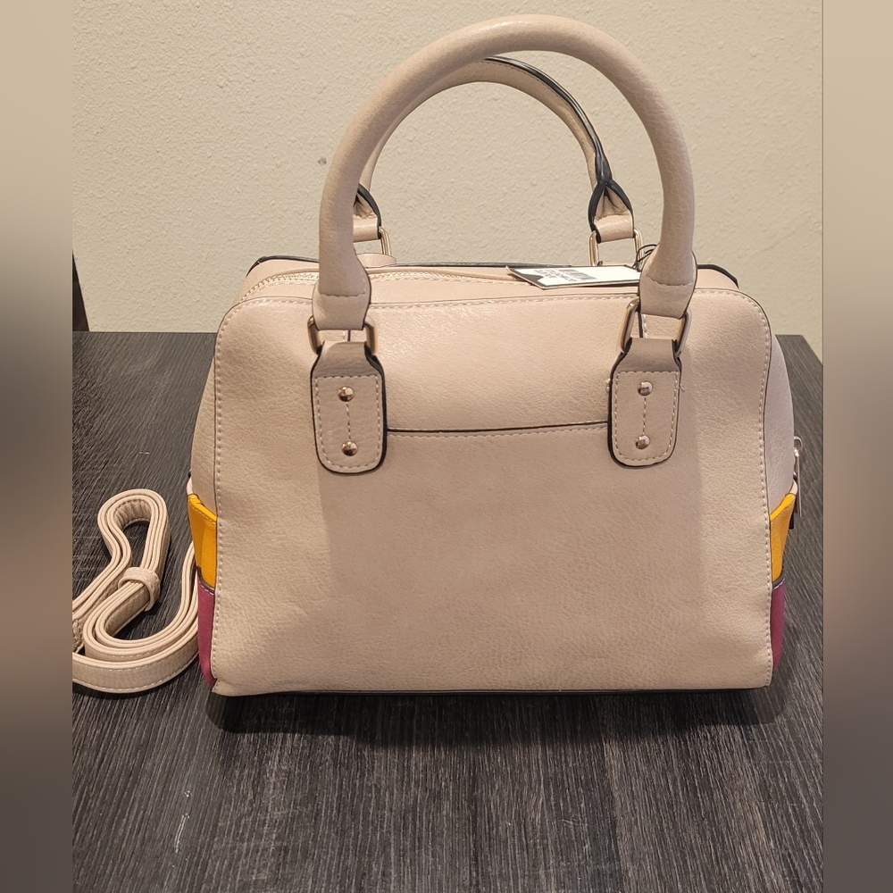 Purse - Picture 3 of 3